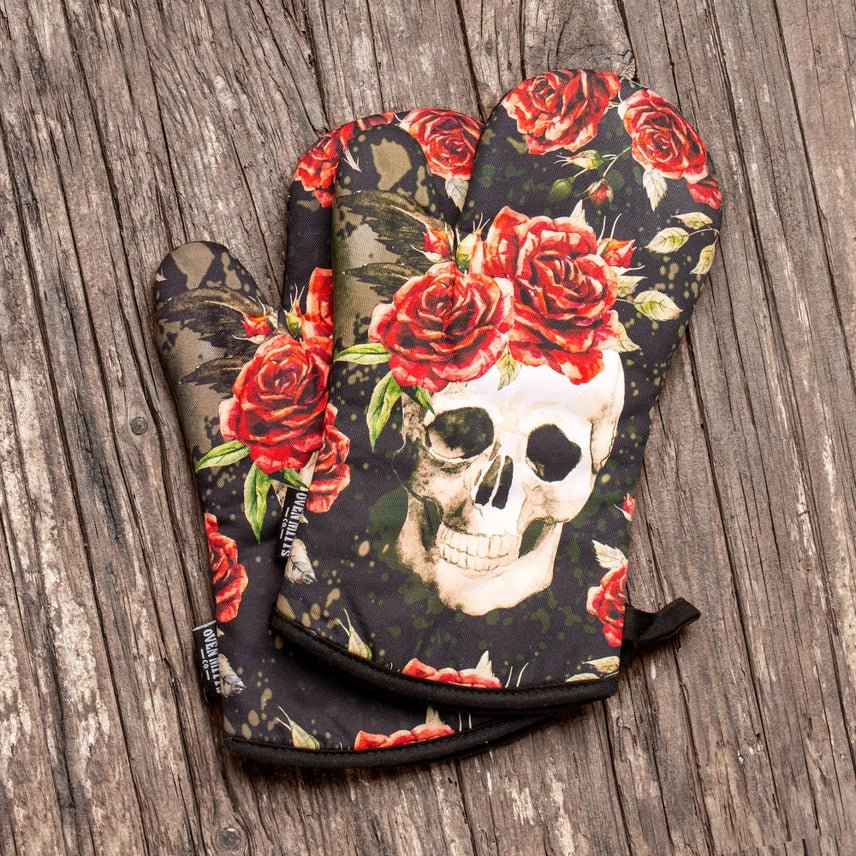 Skull with Roses Oven Mitt Set with Potholder - Jabbatheslut